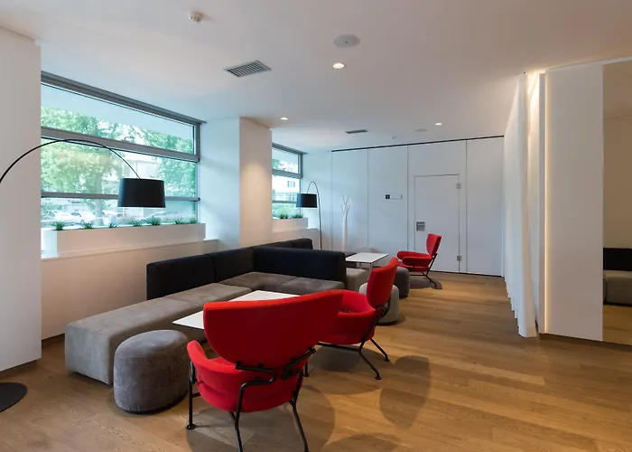 M 4* リュブリャナ