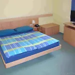 إم