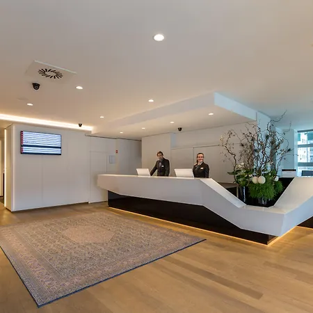 Hotel M 4*