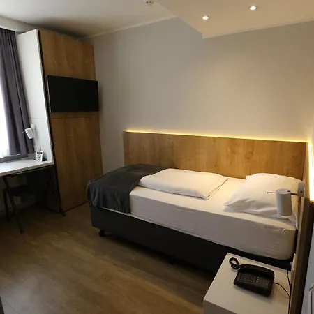 Hotel M 4*