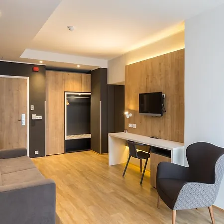 Hotel M 4*