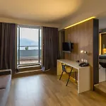 Hotel M 4*